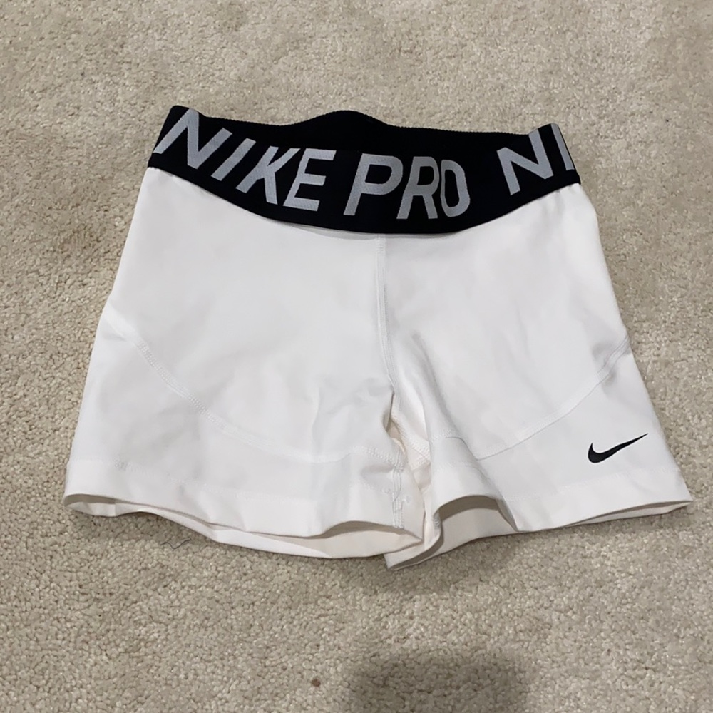 Nike Pro ladies shorts